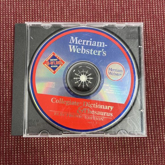 Merriam-Websters Collegiate Dictionary & Thesaurus Electronic Edition 1.5 CD ROM - Picture 1 of 2